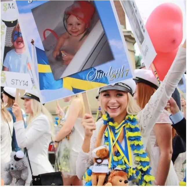 firande student på avslutning med hyrt ljud