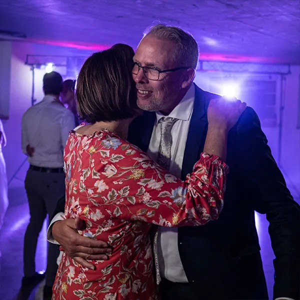 föräldrar på studentfest